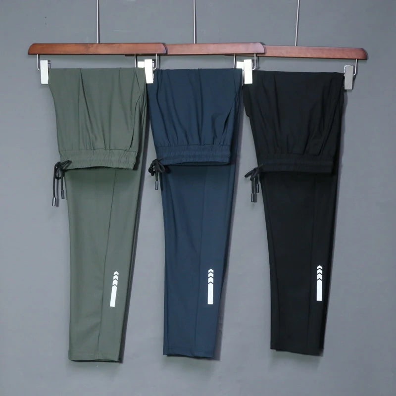 Men Quick Dry Jogging Sweatpants Elastic Fitness Pants