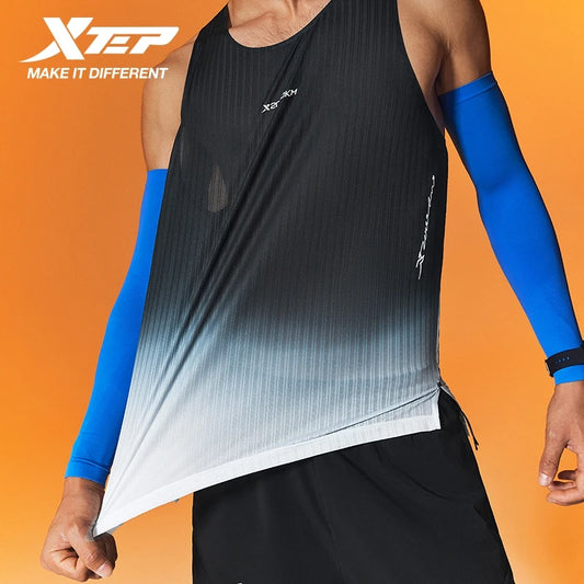 Xtep 2000km Pro Vest Men Quick Dry Breathable Running Suit