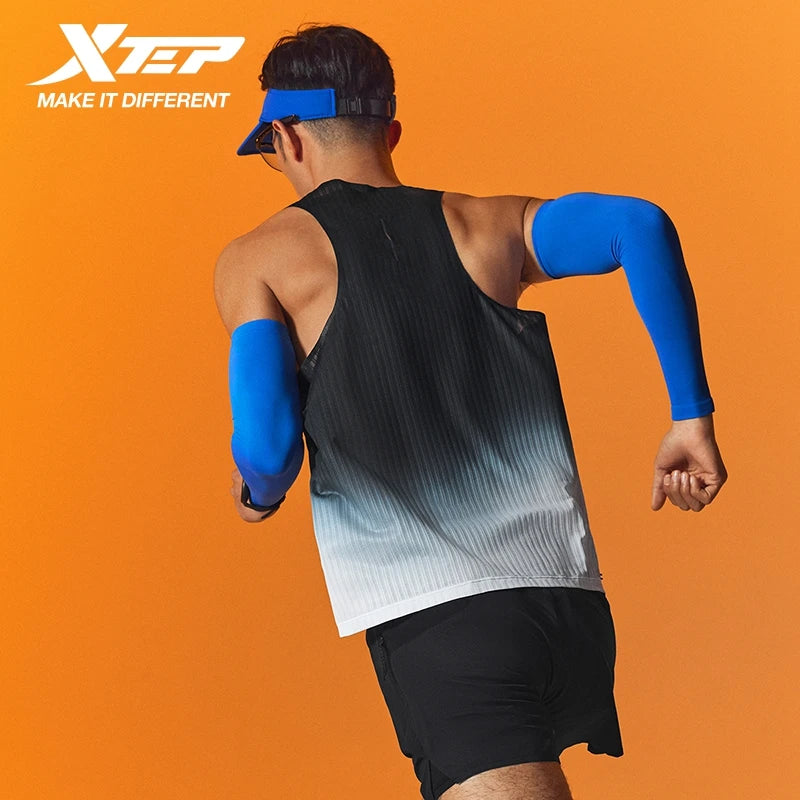 Xtep 2000km Pro Vest Men Quick Dry Breathable Running Suit